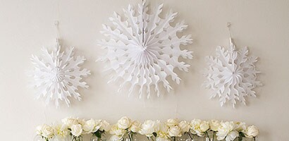 Above the Mantel Holiday Snowflake Display